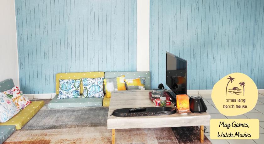 Ames Leng Beach House @ PD 5th Mile photo