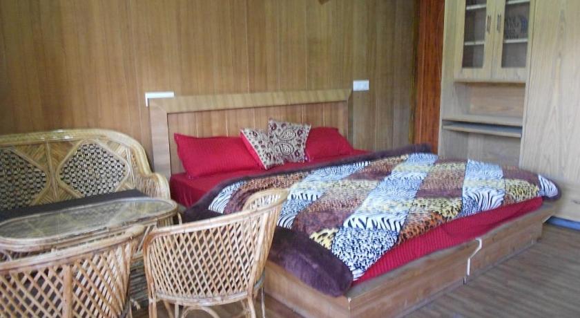 Nandan Kanan Auli Resort photo