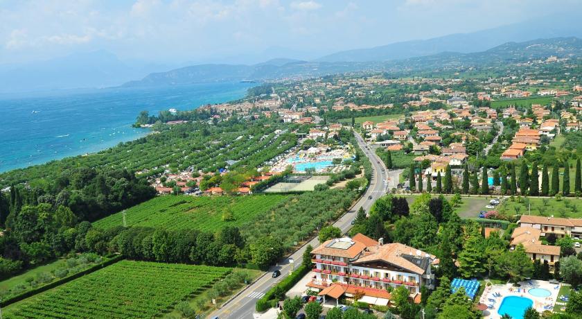 Parc Hotel Casa Mia — Hotel in Lazise