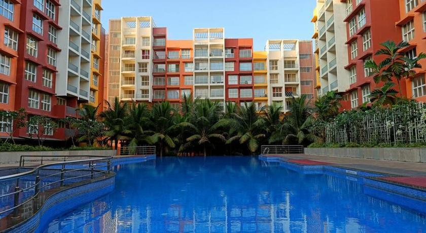 Pool View Apartment Dabolim photo
