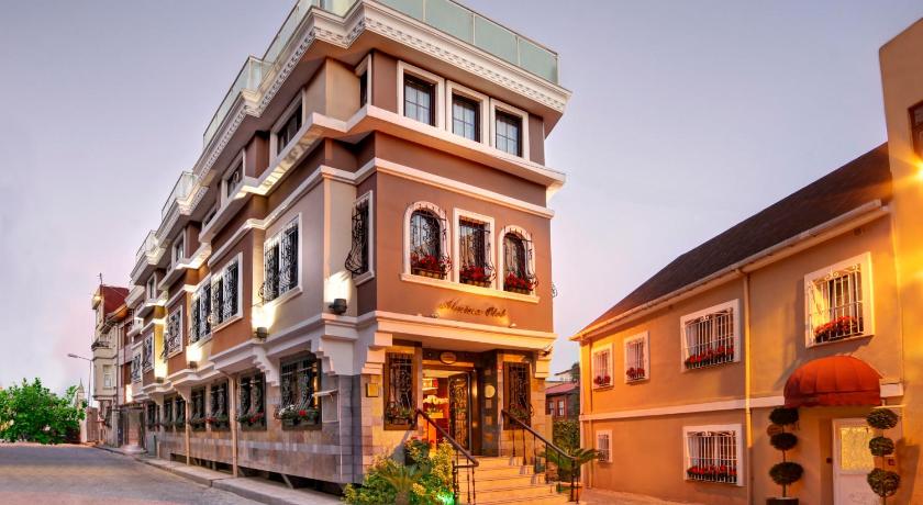 Almina Hotel photo