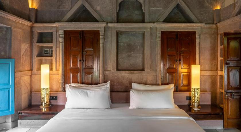 Image of Heritage Suite 0