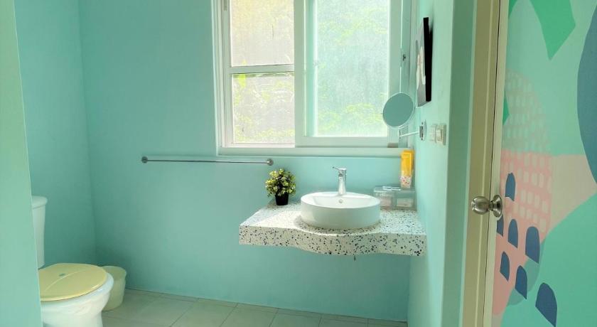 Image of Mountain View Double 6
