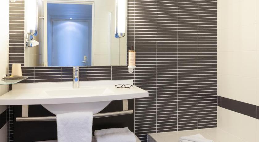 Image of Classic Room with 1 Double Bed 2