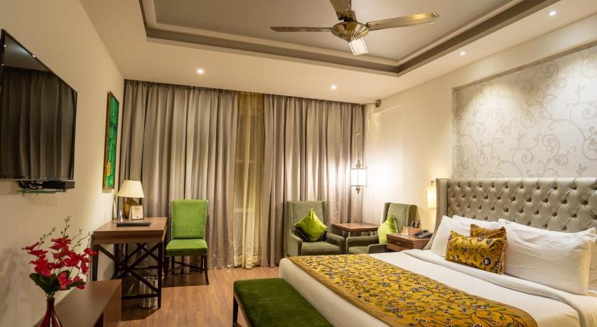 Indraprastha Spa Resort photo