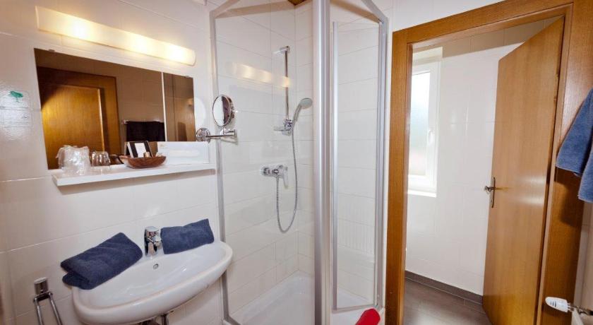 Image of Double Room with Balcony 2