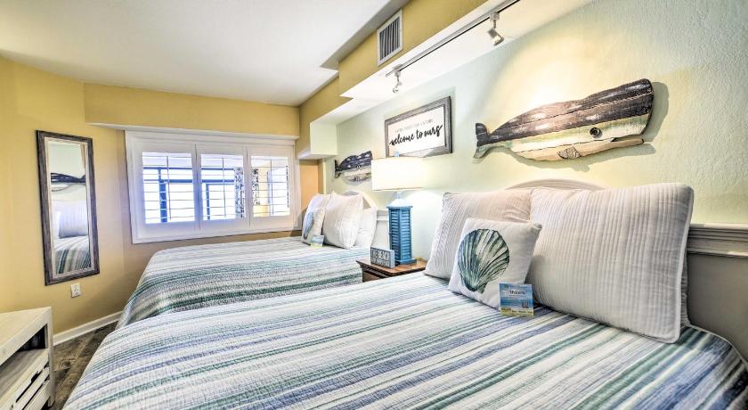 Beachfront Resort Condo with Lazy River and Pools! photo
