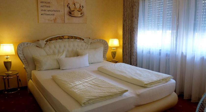 Hotel Geissler photo