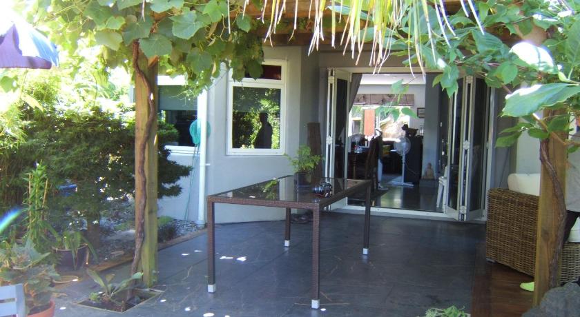 The Beach House Bed and Breakfast photo