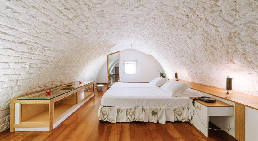 Santa Rosa Relais — Hotel in Noci