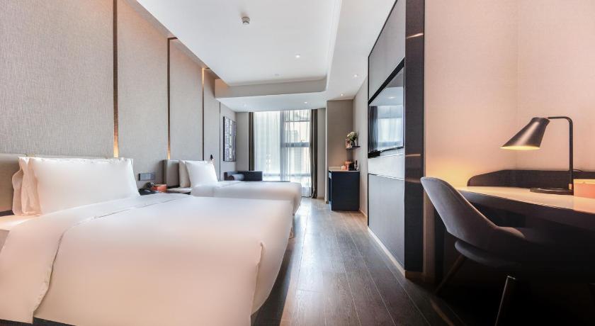 Atour Hotel Wuhan Jinyin Lake - image 11