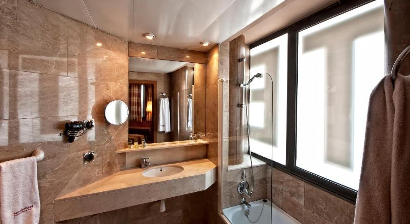 Hotel Aristol - Sagrada Familia