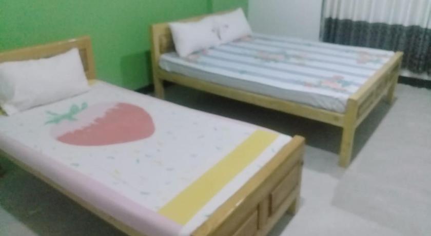 Image of Standard Triple Room 2