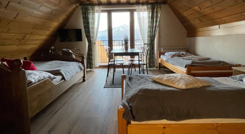 ザコパネ Wczasy Pod Giewontem 3つ星 ゲストハウス レストラン