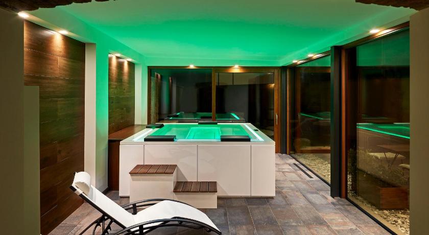 Zadris 1922 Apartments & Spa photo