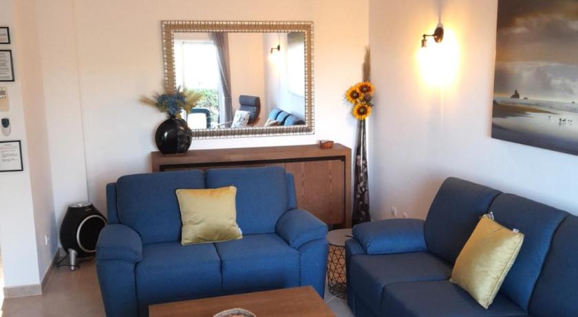 Fairviews Villa on Boavista Golf Resort photo