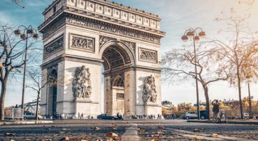 Superbe appartement avec balcon et parking proche Paris photo