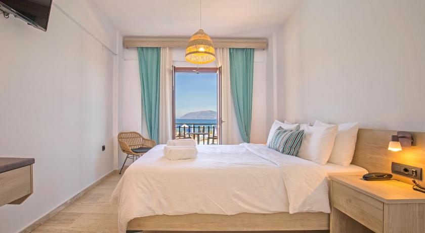 Image of Double or Twin Room with Sea View 0