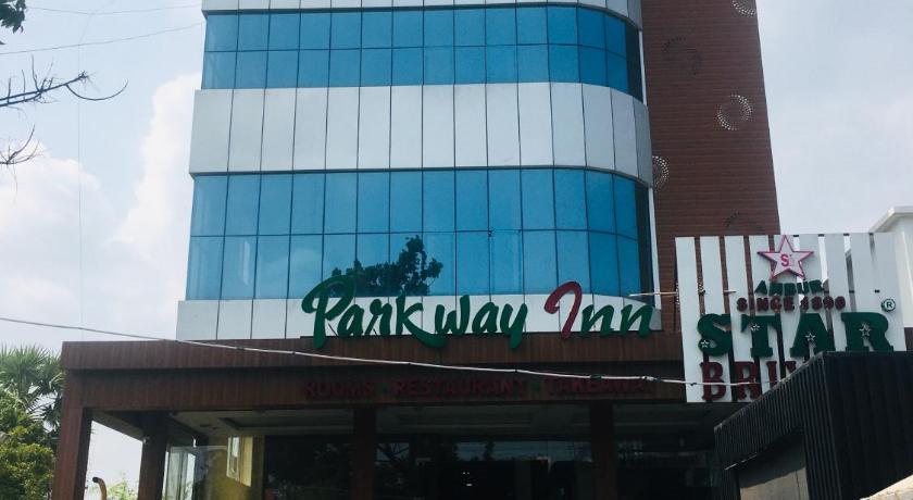 hotel parkwayinn - image 2