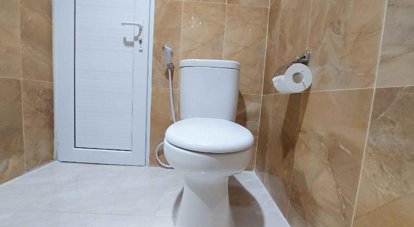 Rons City Hotel near Simpang Lima Semarang Mitra RedDoorz - image 32