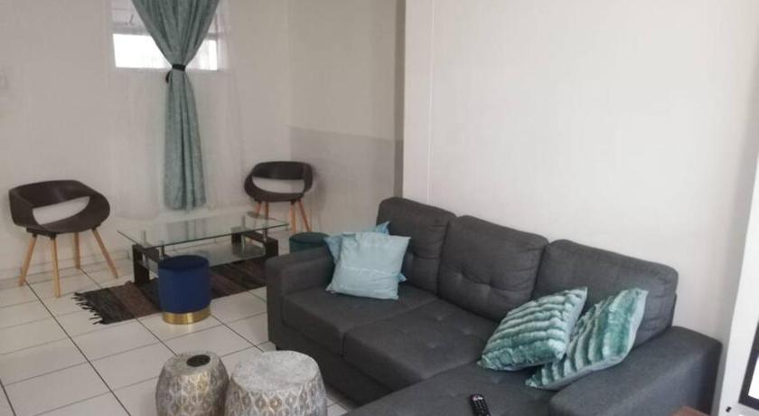 2-bedroom apartment in Morningside — Hotel in Durban