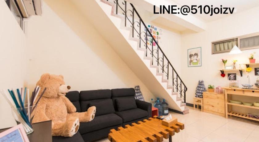 Old Alley Home B&amp;B — Hotel in Tainan