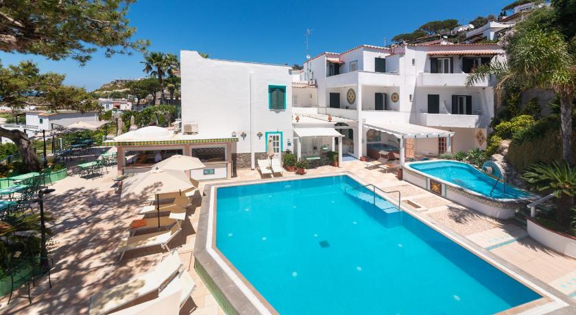 Hotel Villa Bianca photo