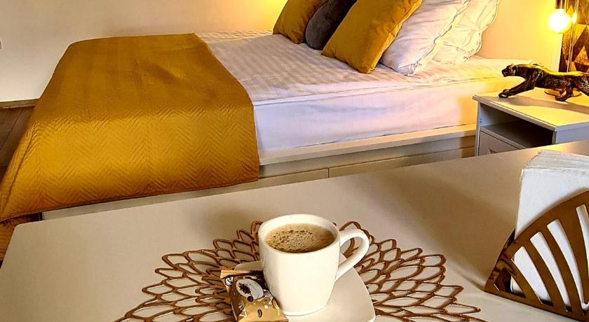La Maison de Zoe - Airport Residences — Hotel in Bucharest