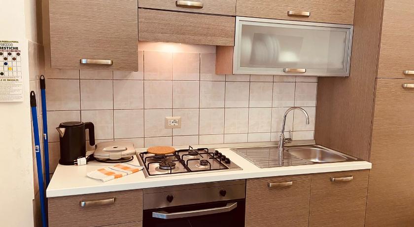 Image of Standard Suite 14