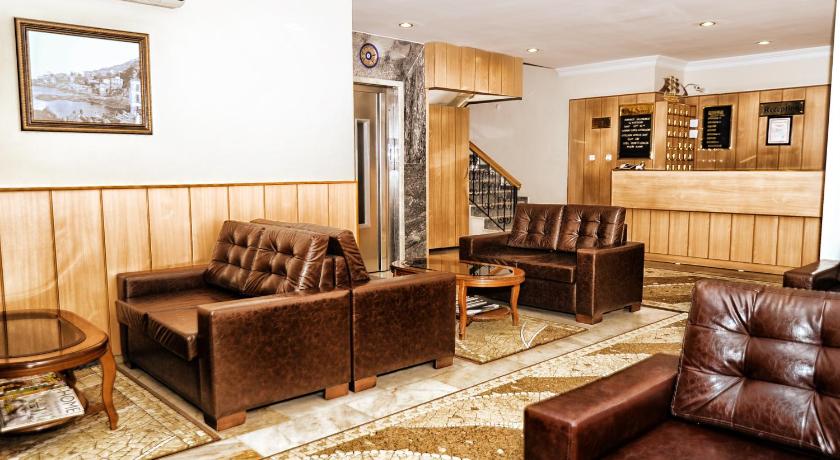 Serenti Hotel photo