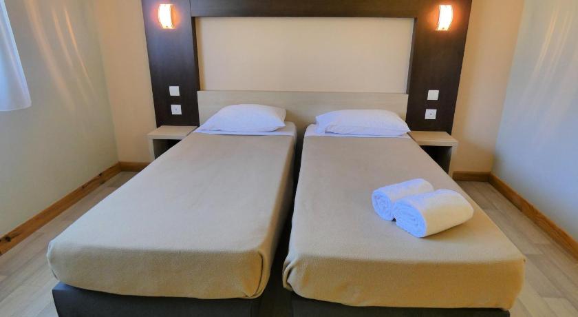 Image of Twin Room 1