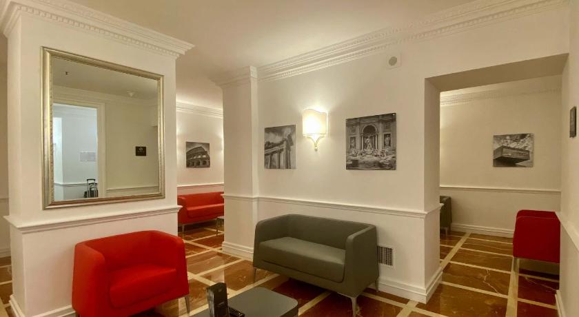 ローマ BB Hotels Smarthotel Bailey's                                                              4つ星 ホテル プール