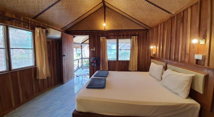 Image of Standard Bungalow Air Conditioning 0