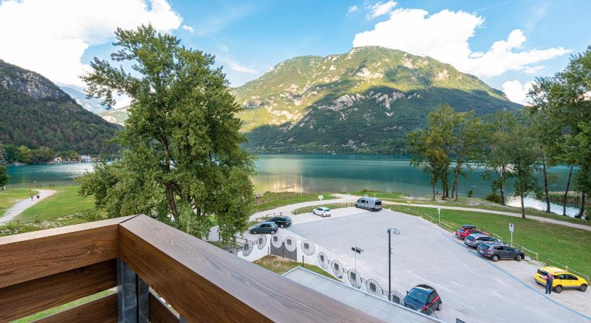 HOTEL TRILAGO photo