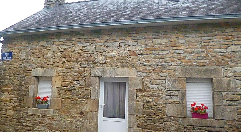 特雷盖克斯 gite au calme centre finistere jardin clos 4星级 单人房 外观