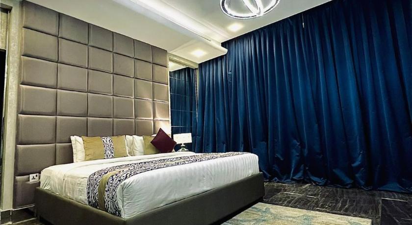 Image of One-Bedroom Chalet 0