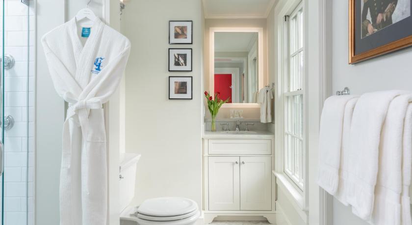 Candleberry Inn on Cape Cod photo