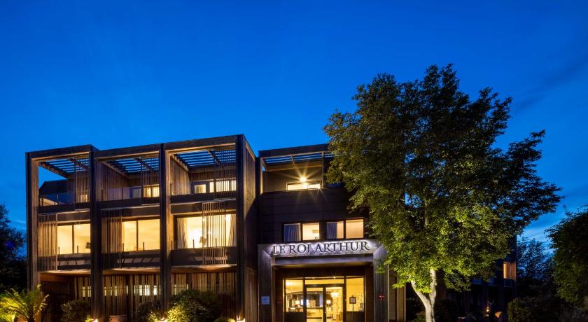 Best Western Plus Le Roi Arthur Hotel et Spa photo