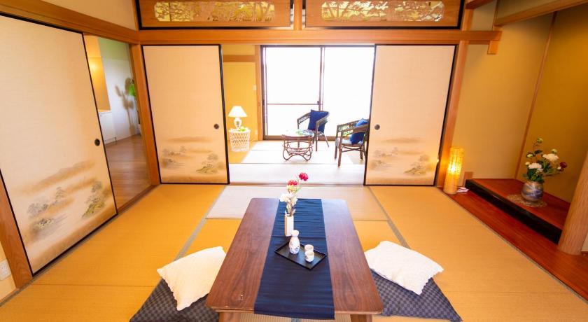 神戸 Awaji Seaside Resort in Shiduki1555 4つ星 宿泊施設 レストラン