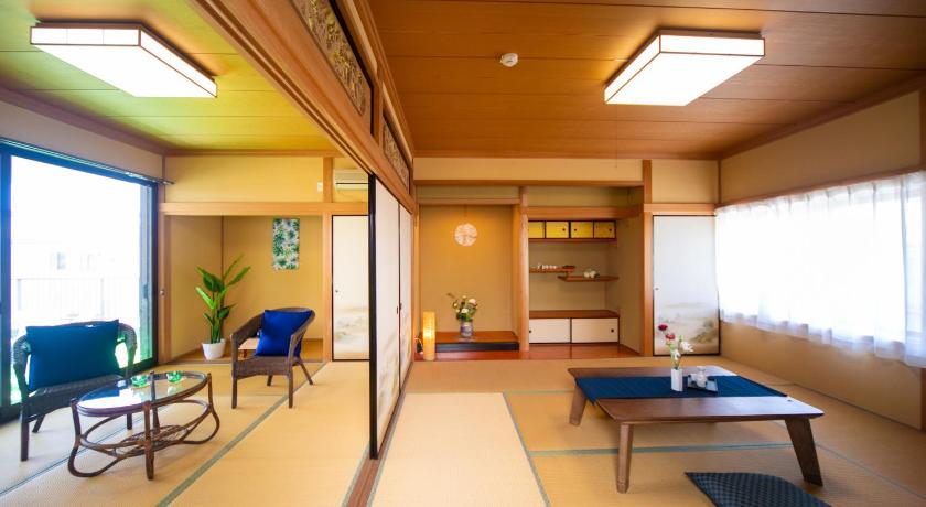 神戸 Awaji Seaside Resort in Shiduki1555 4つ星 宿泊施設 客室