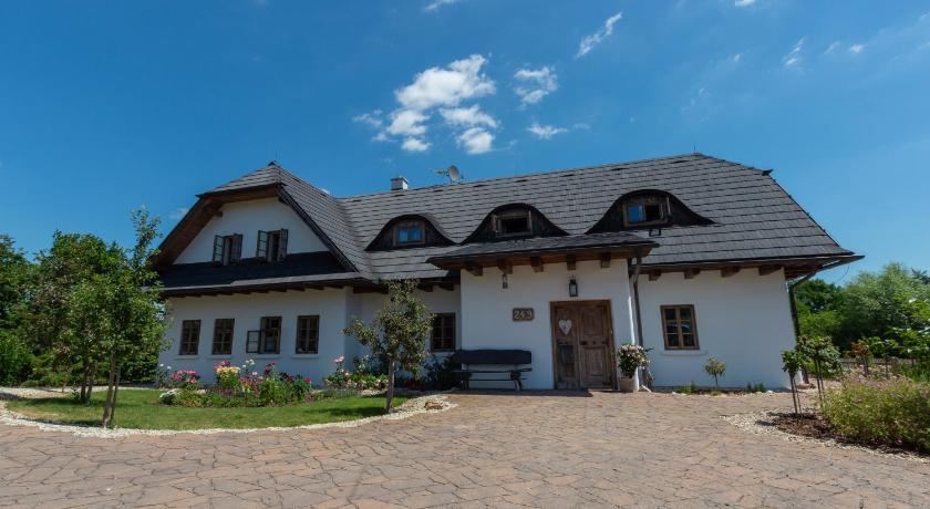 Apartmany NA DARILCE — Hotel in Mesto