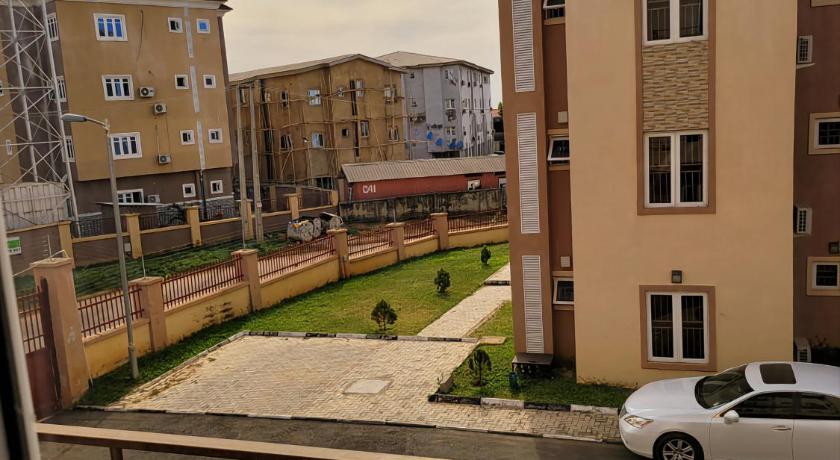 Nice Apartment With free WiFi, Netflix, kitchen, Playstation 4, 24hours Electricity, Gym, Laundry an photo