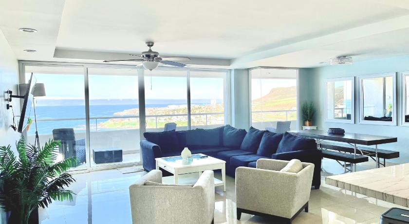 Beachfront Condo close Puerto Nuevo, Papas, and Valle de Guadalupe — Hotel in Tijuana