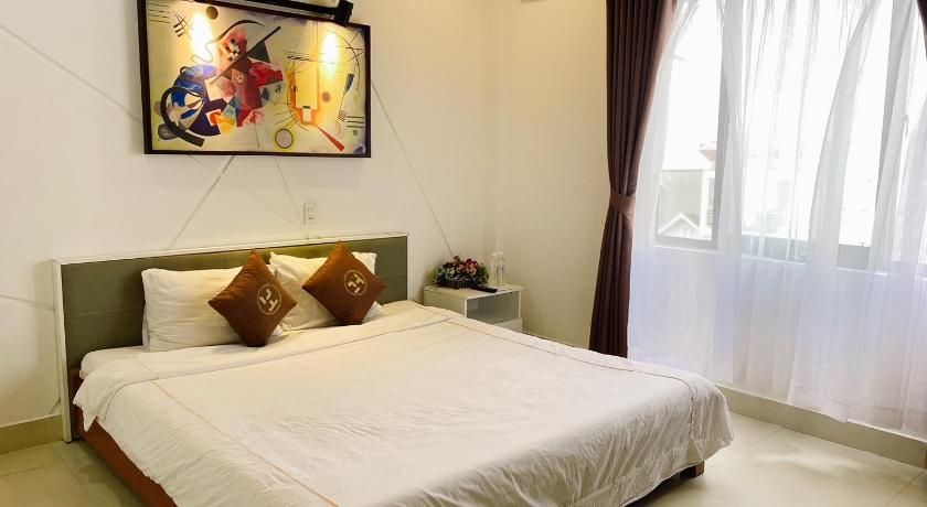 Image of Deluxe Double Balcony Room 5