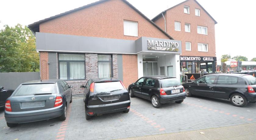 Hannover Zimmervermietung Mardino photo