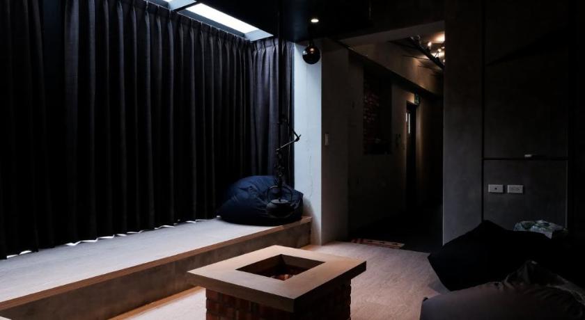 Image of Four-Bedroom House 3