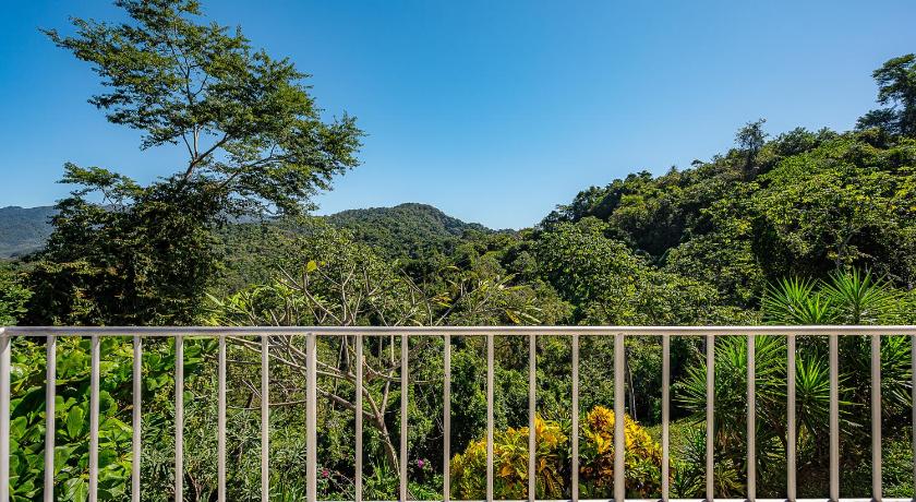 Casa Laureles photo