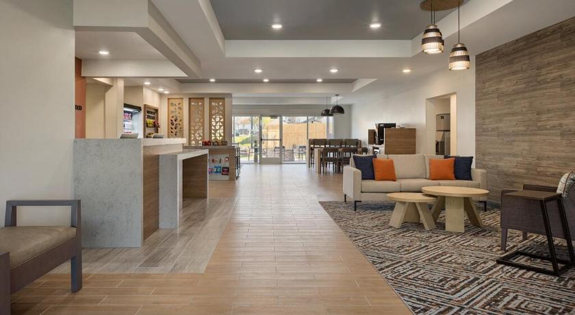 Candlewood Suites Lexington Medical District photo