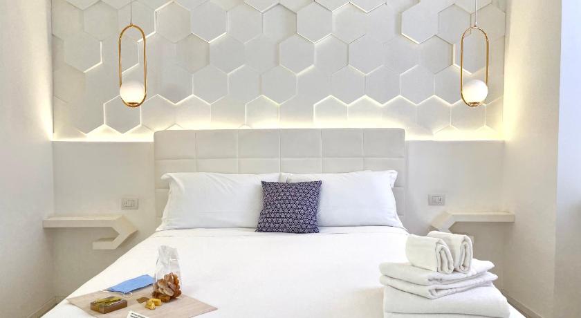 Mariarosa Suites