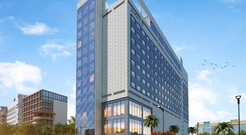 Radisson Blu Towers Kaushambi Delhi NCR - image 20
